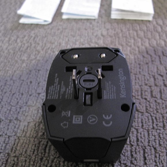 Kensington International Travel Adapter power adapter - BS 1363, NEMA 1-15, Eur - Picture 9 of 16